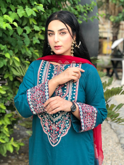 Embroidered-Lawn-CS-P-10