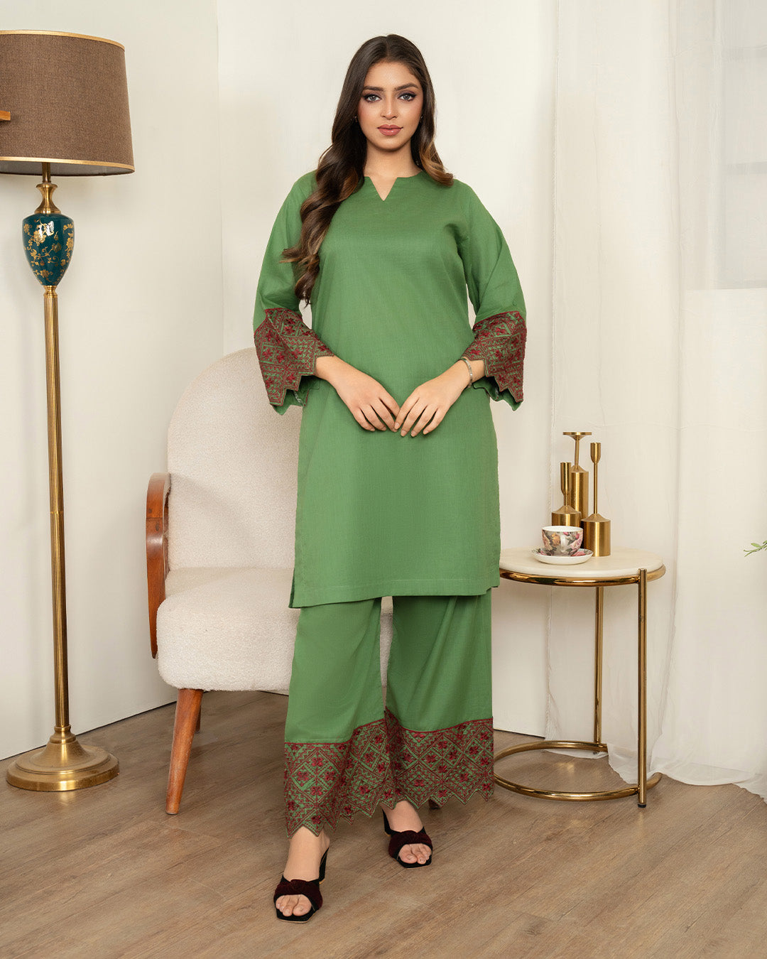 Embroidered-Lawn-CS-P-05