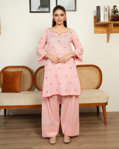 Embroidered-Lawn-CS-P-01