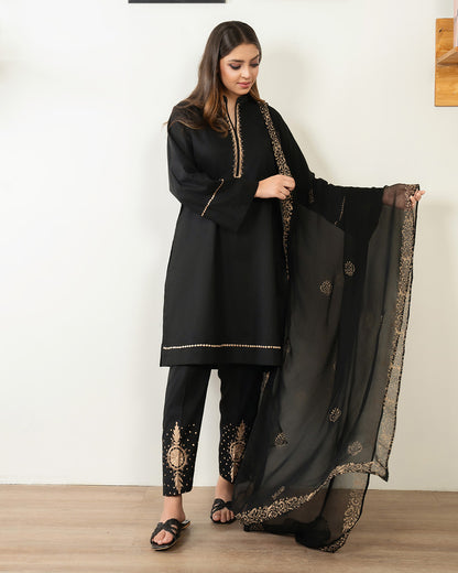 Embroidered-Lawn-CS-P-03