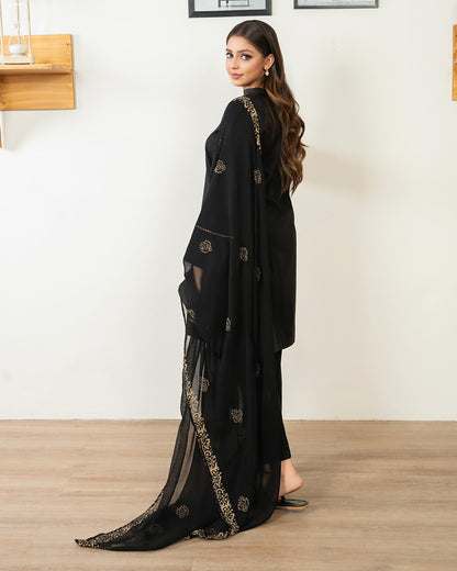 Embroidered-Lawn-CS-P-03