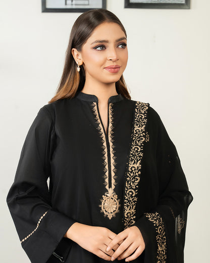 Embroidered-Lawn-CS-P-03