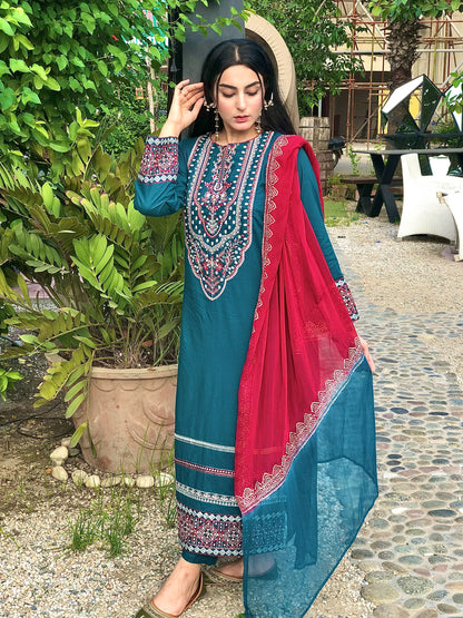 Embroidered-Lawn-CS-P-10