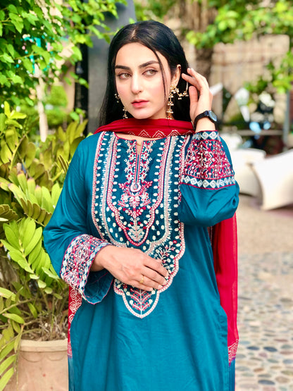 Embroidered-Lawn-CS-P-10