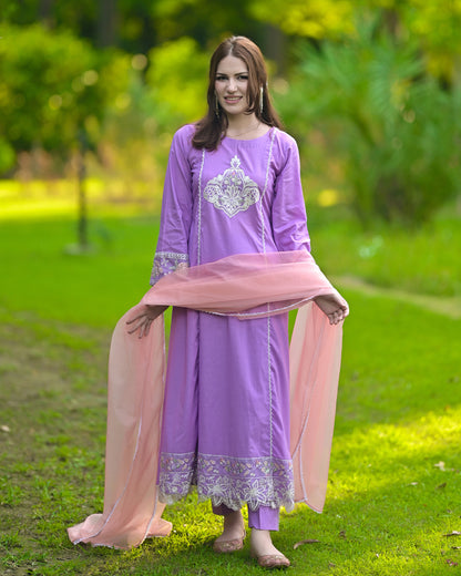 Embroidered-Lawn-CS-P-09