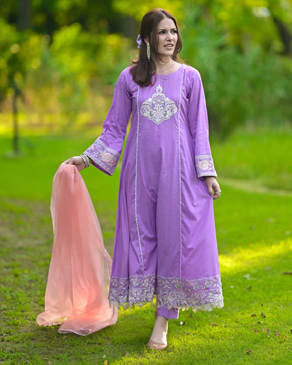 Embroidered-Lawn-CS-P-09
