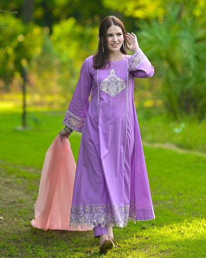 Embroidered-Lawn-CS-P-09