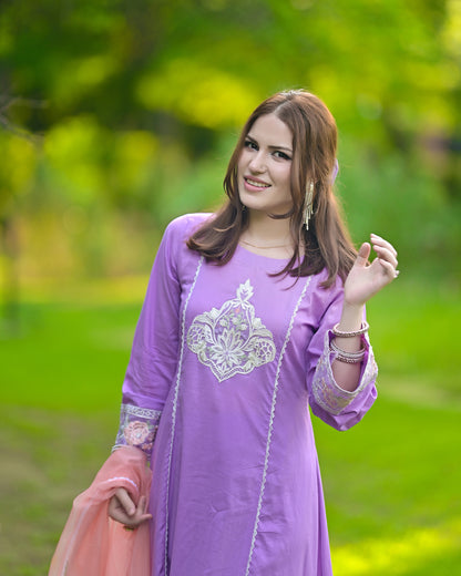 Embroidered-Lawn-CS-P-09