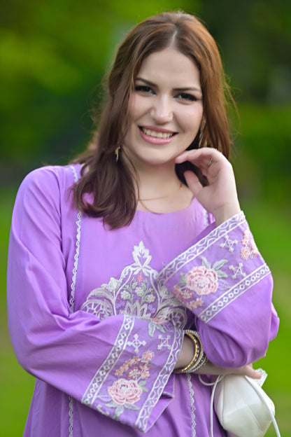 Embroidered-Lawn-CS-P-09
